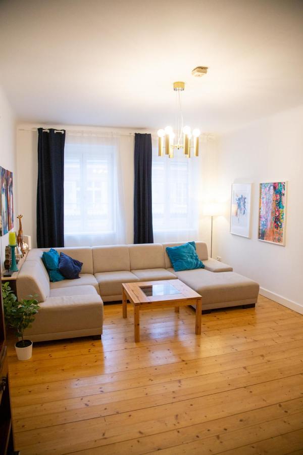 Velky 3-Izbovy Apartman Bratislava-Stare Mesto Dış mekan fotoğraf