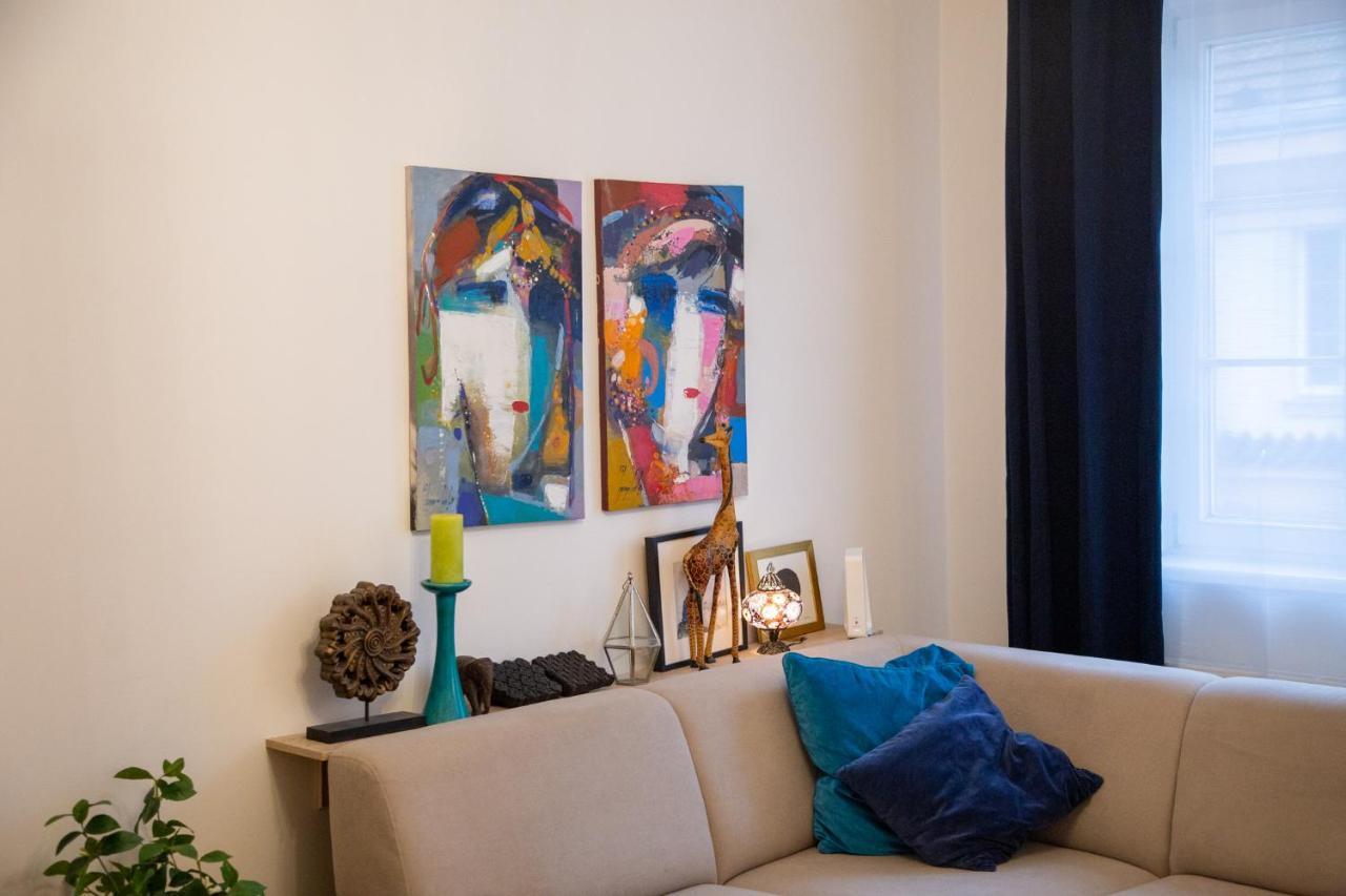Velky 3-Izbovy Apartman Bratislava-Stare Mesto Dış mekan fotoğraf