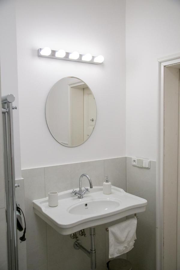 Velky 3-Izbovy Apartman Bratislava-Stare Mesto Dış mekan fotoğraf