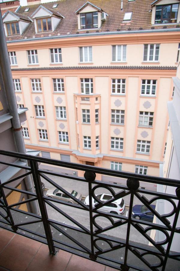 Velky 3-Izbovy Apartman Bratislava-Stare Mesto Dış mekan fotoğraf